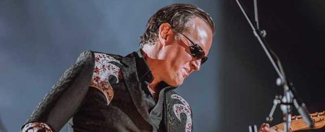 JOE BONAMASSA photo