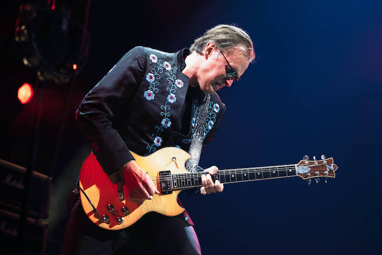 Concert Review Joe Bonamassa Trio Live Stream Austin City Limits Live April 1 2021 Rock And Blues Muse