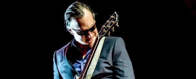 Joe Bonamassa photo