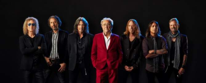 Foreigner band photo