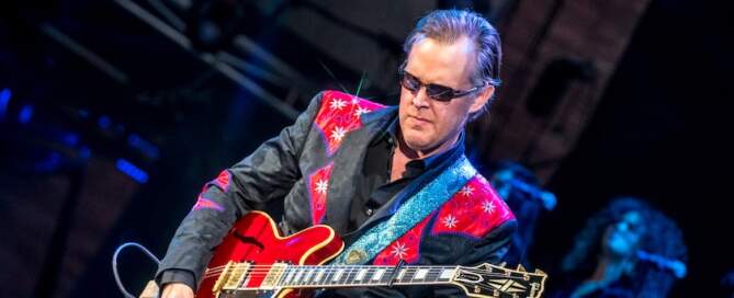 Joe Bonamassa, Tales of Time, The Loyal Kind, photo