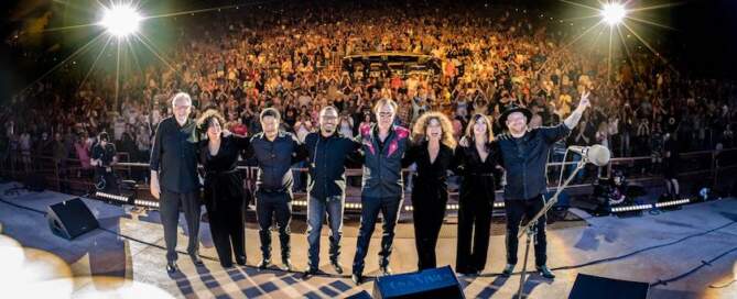 Joe Bonamassa, band photo, Live Time Clocks