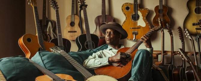 Eric Bibb, Back In The Real World, album cover front