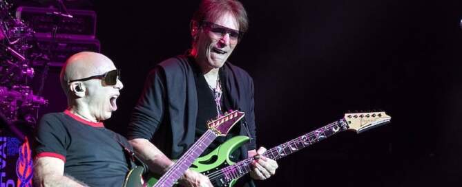 Joe Satriani and Steve Vai, photo, Concert Review: Joe Satriani & Steve Vai, Hammersmith Eventim Apollo